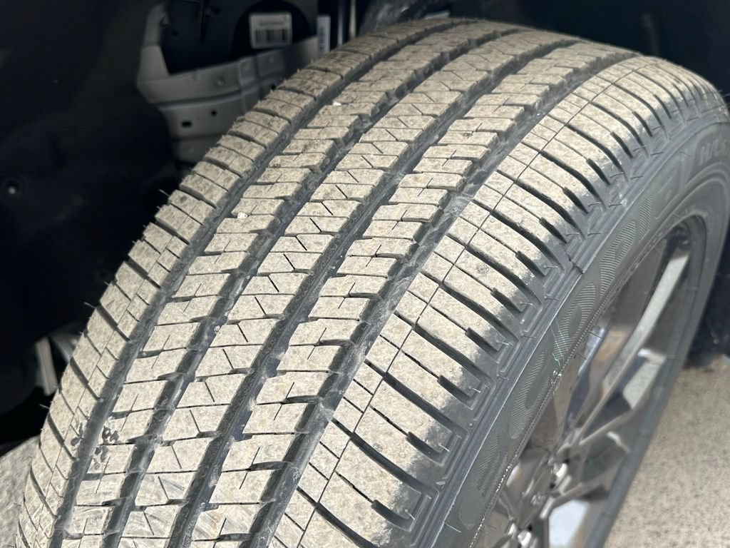 New 2026 Jeep Grand Cherokee Limited AWD/4WD image 9