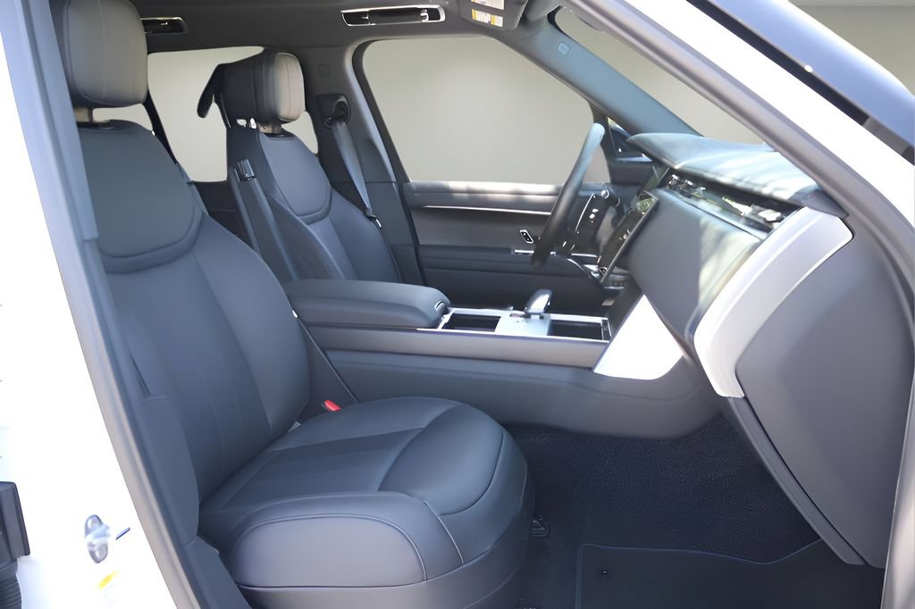 New 2026 Land Rover Range Rover SE AWD/4WD image 17