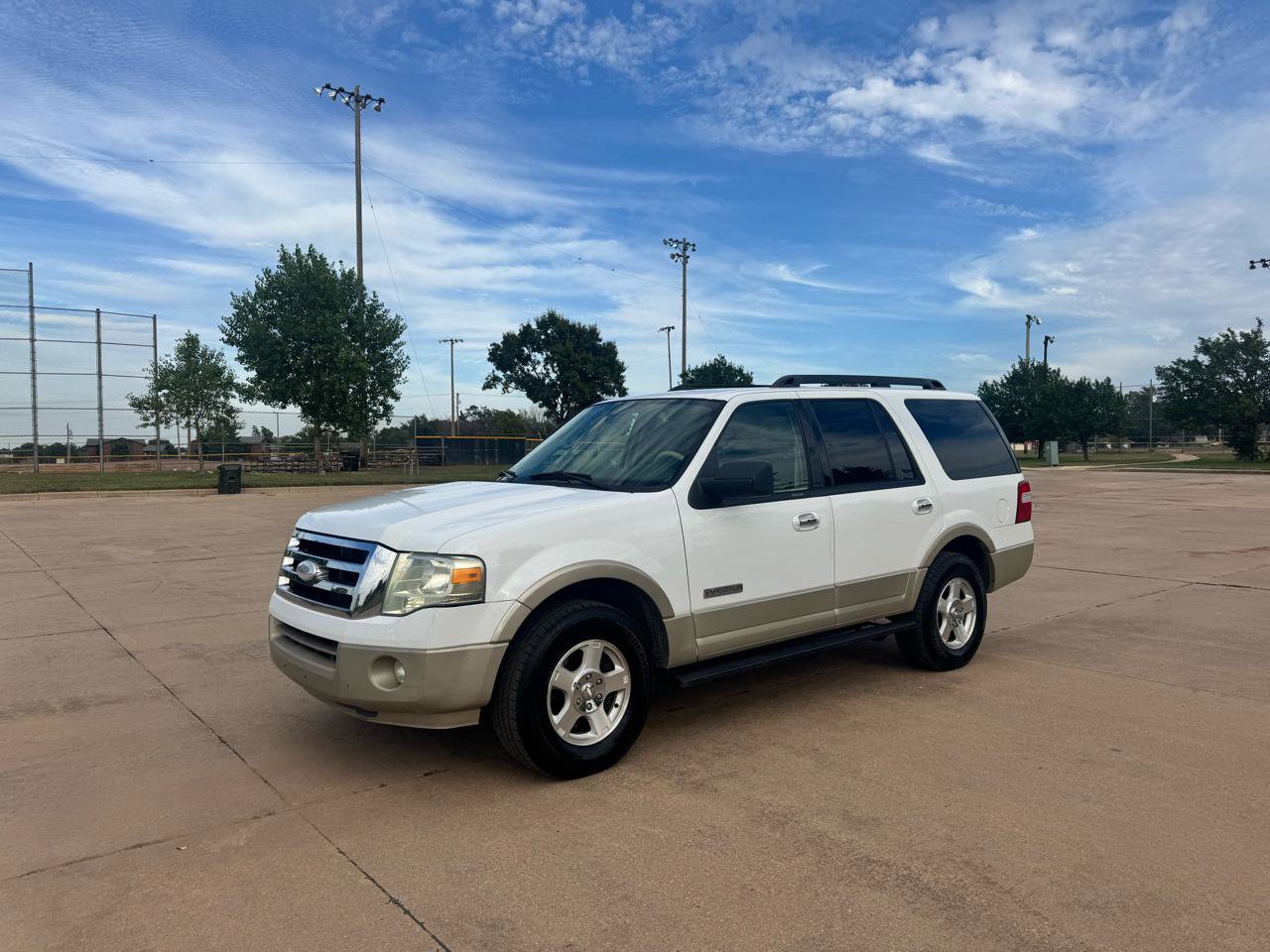 Used 2007 Ford Expedition Eddie Bauer RWD image 3