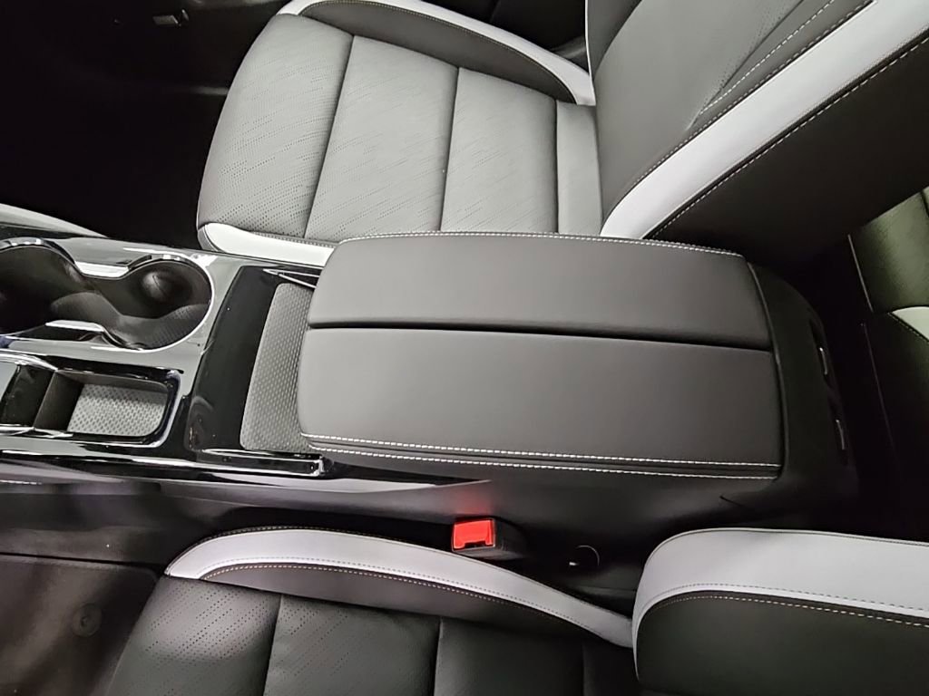 New 2026 Buick Envision Sport Touring image 22