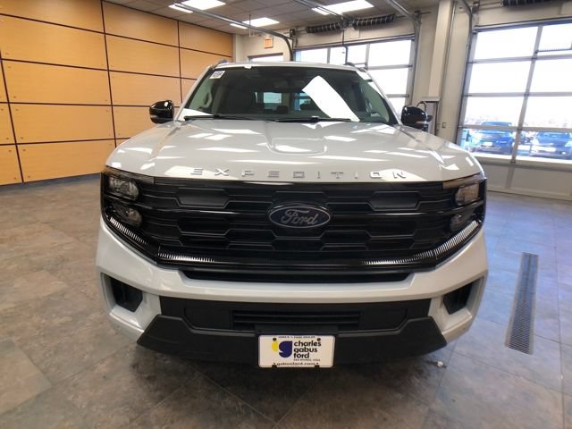 New 2026 Ford Expedition Active AWD/4WD image 2