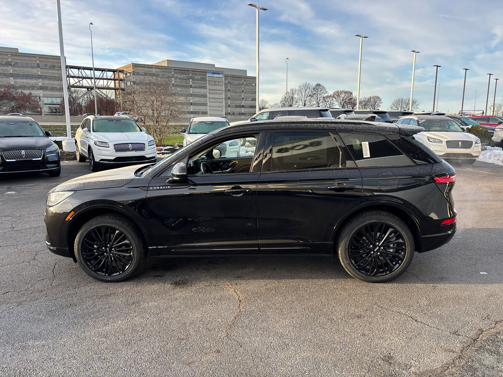 New 2026 Lincoln Corsair Premiere image 4