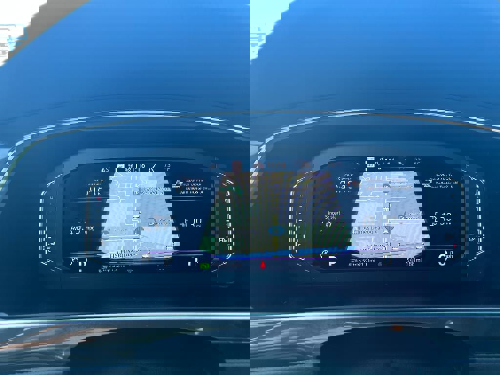 Used 2022 Volkswagen Tiguan SEL R-Line AWD/4WD image 26