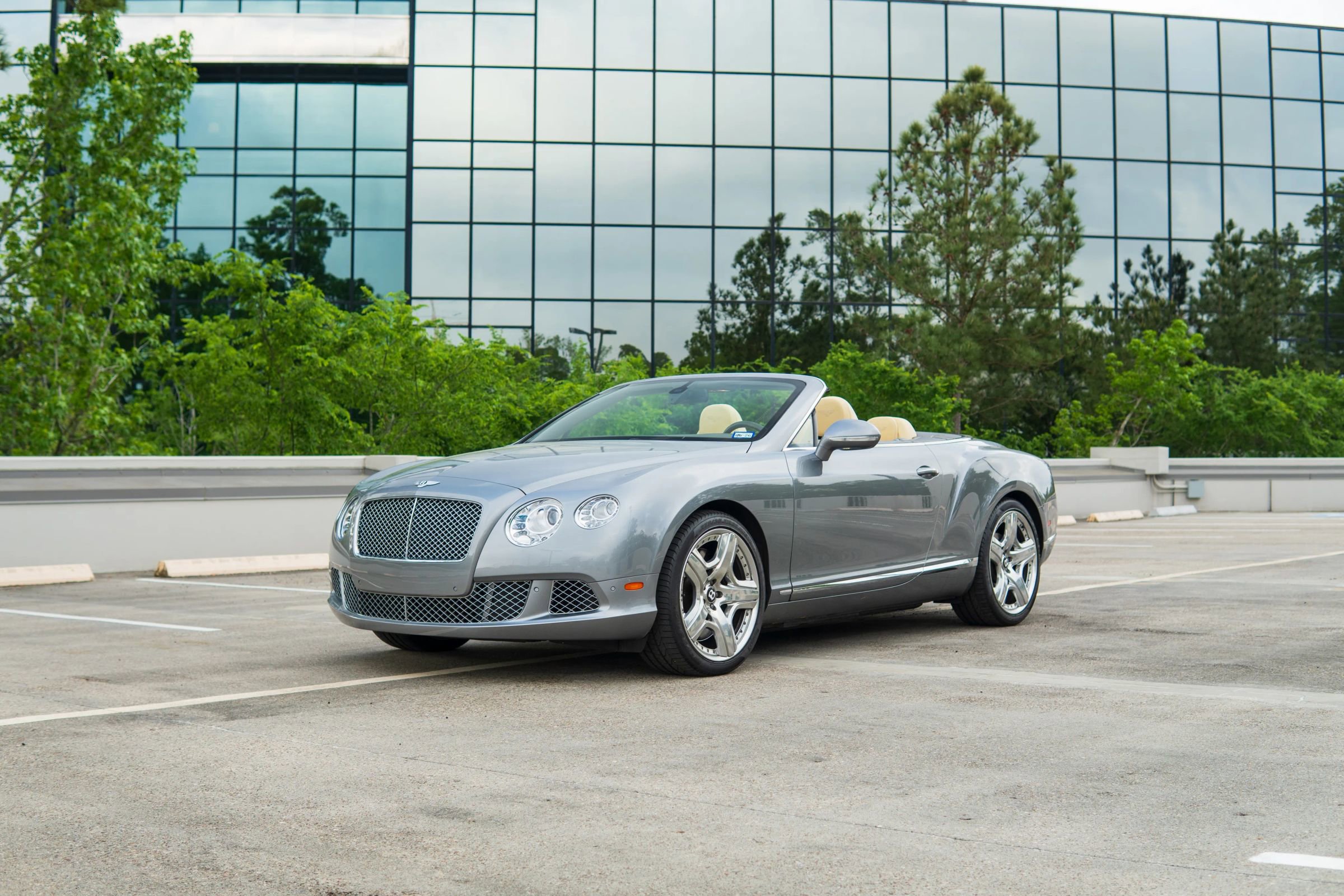 Used 2013 Bentley Continental GT image 18
