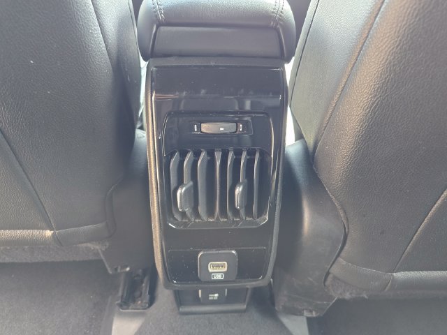 Used 2024 Jeep Compass Latitude AWD/4WD image 31
