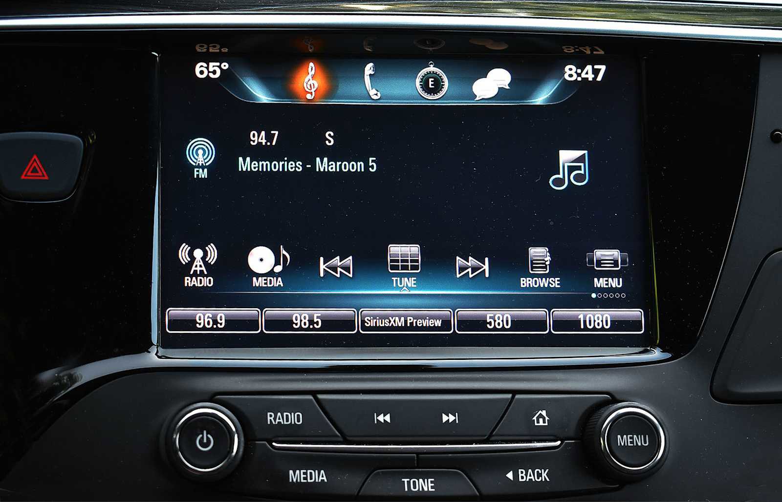 Used 2017 Buick Envision Essence AWD/4WD image 17