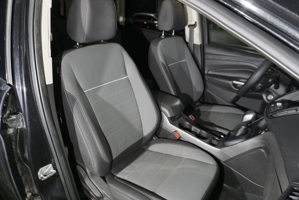 Used 2014 Ford Escape SE w/ Equipment Group 201A image 16