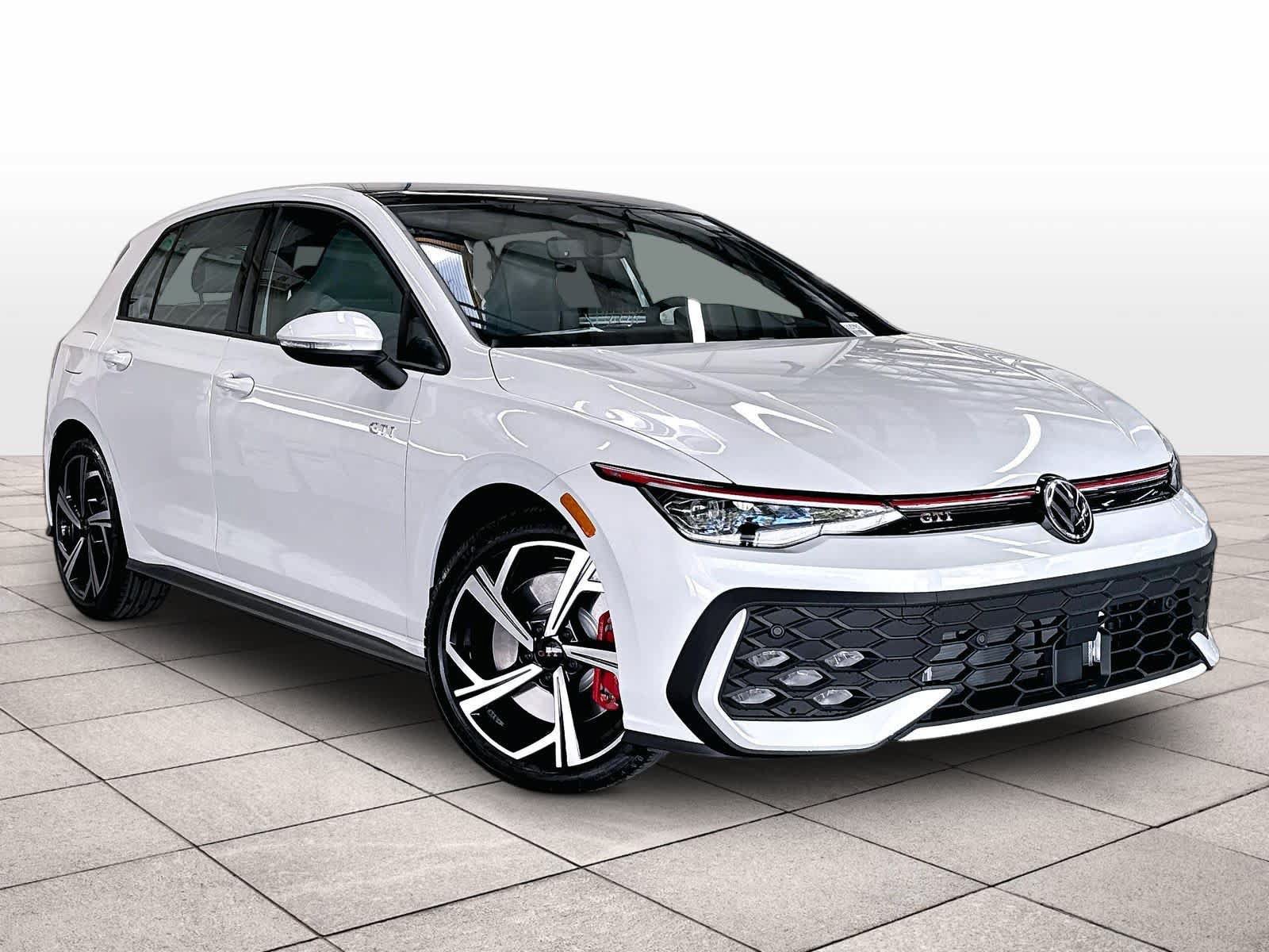 New 2026 Volkswagen GTI SE FWD image 2