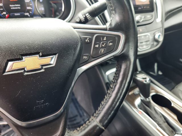 Used 2019 Chevrolet Malibu Premier w/ Sun and Wheel Package image 22