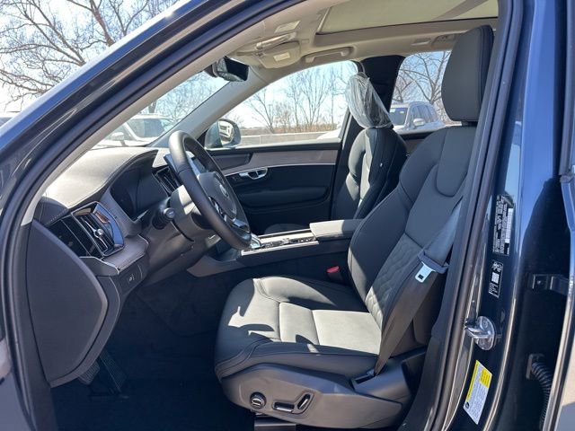 New 2026 Volvo XC90 B6 Plus w/ Protection Package image 14