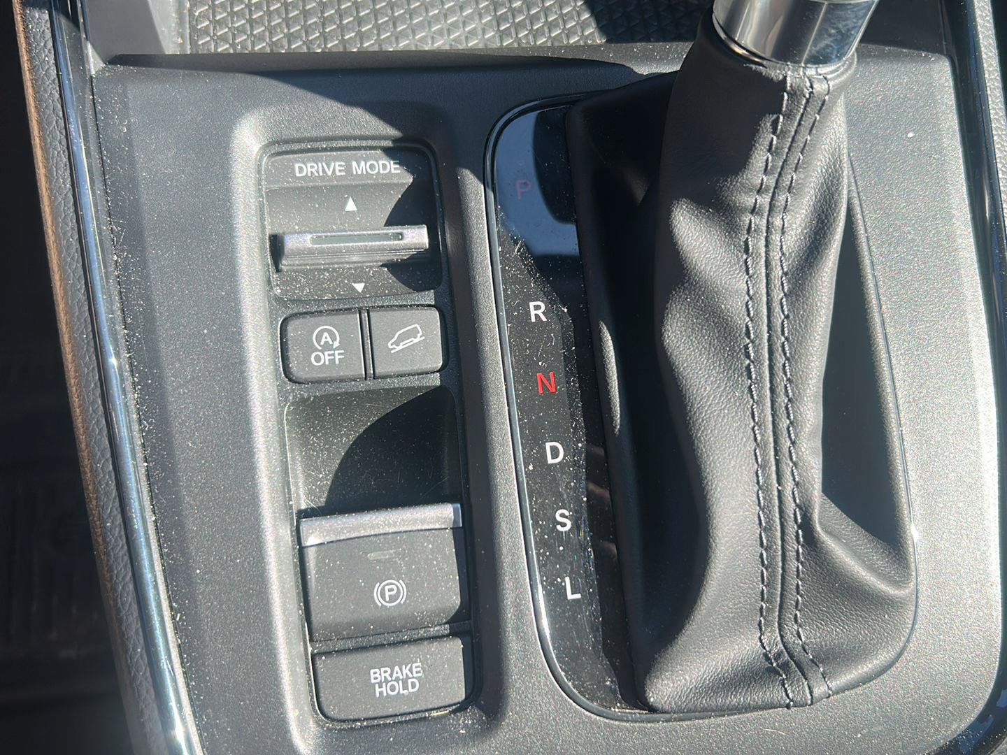 Used 2025 Honda CR-V LX image 18