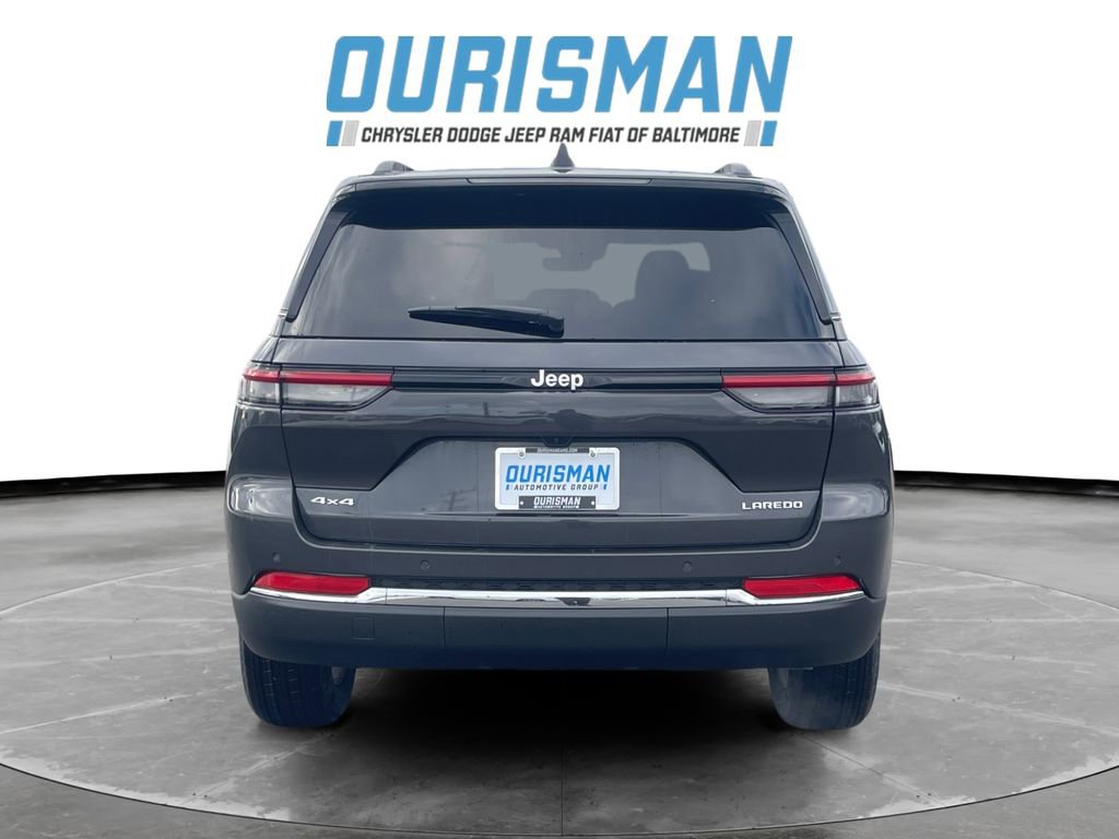 New 2026 Jeep Grand Cherokee Laredo image 5