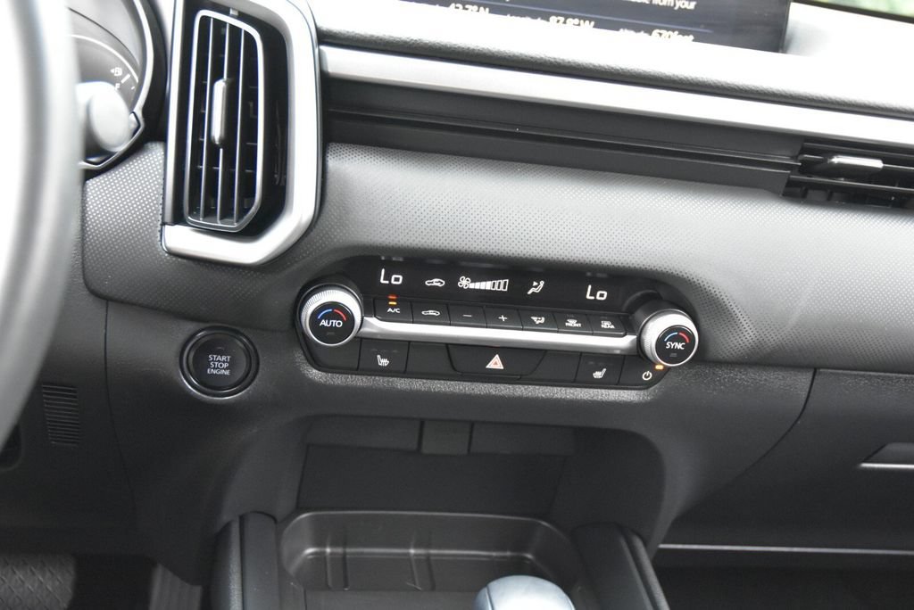 Used 2024 MAZDA CX-50 AWD 2.5 S w/ Cargo Package image 18