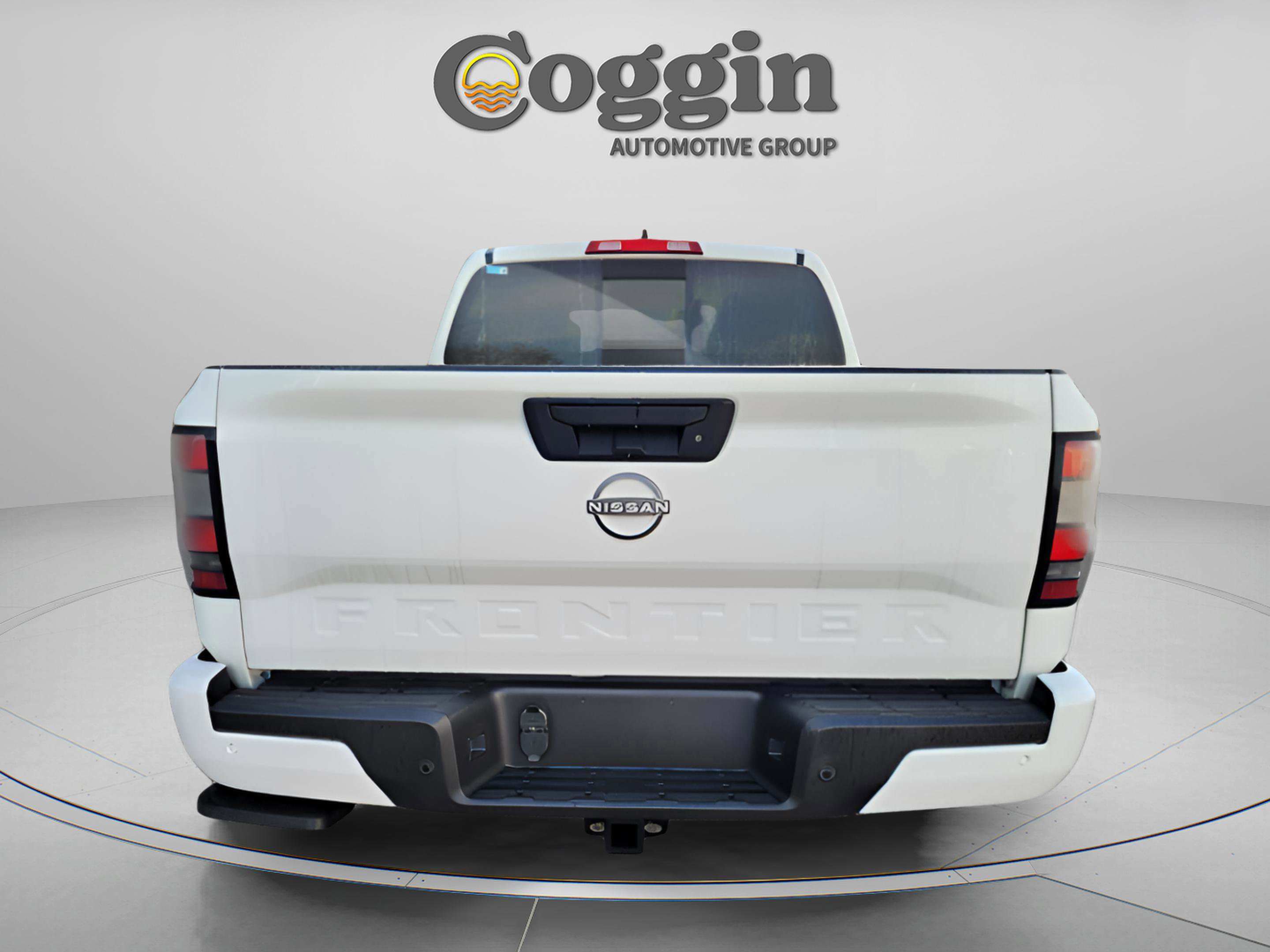 New 2026 Nissan Frontier SV w/ Tow Package RWD image 4