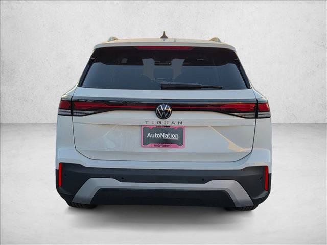 Used 2026 Volkswagen Tiguan S FWD image 8