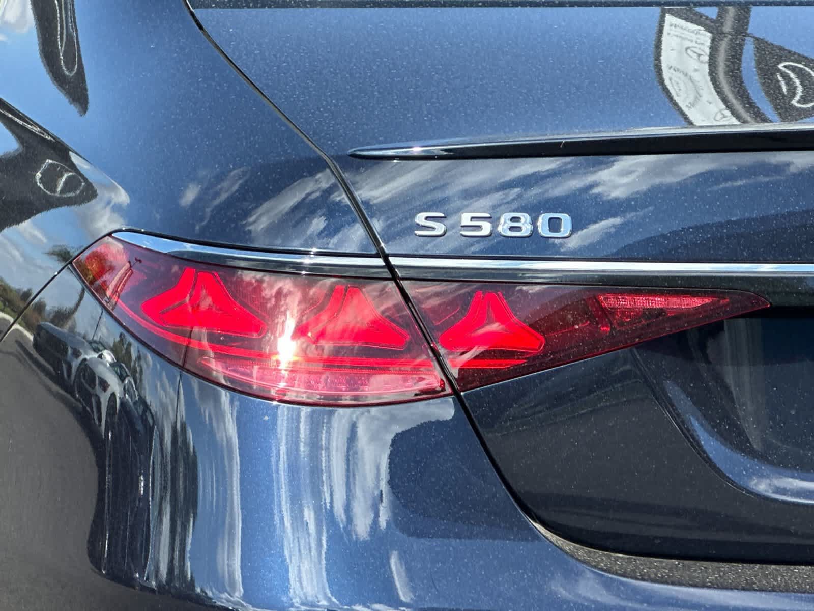 New 2027 Mercedes-Benz S 580 4MATIC Sedan image 32