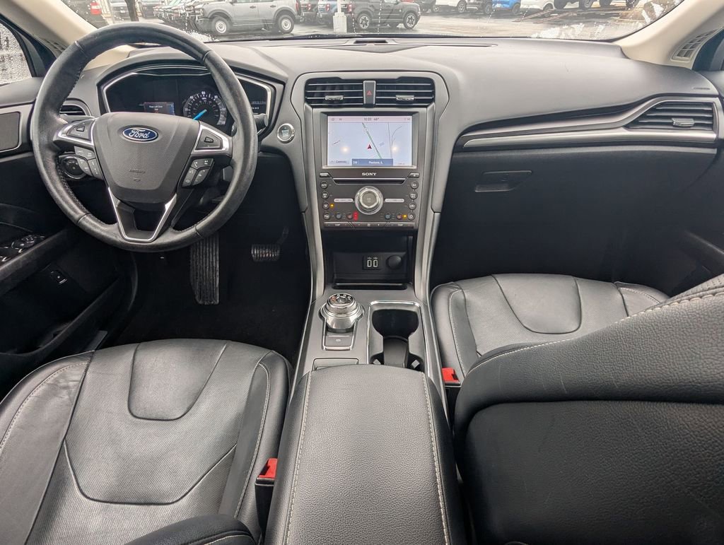 Used 2019 Ford Fusion Energi Titanium image 25