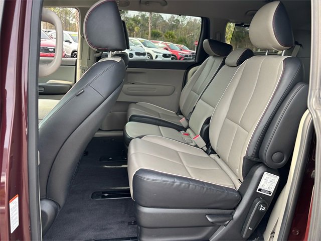 Used 2020 Kia Sedona EX image 6