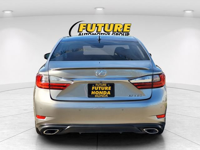 Used 2016 Lexus ES 350 w/ Luxury Package w/Wood Trim image 9