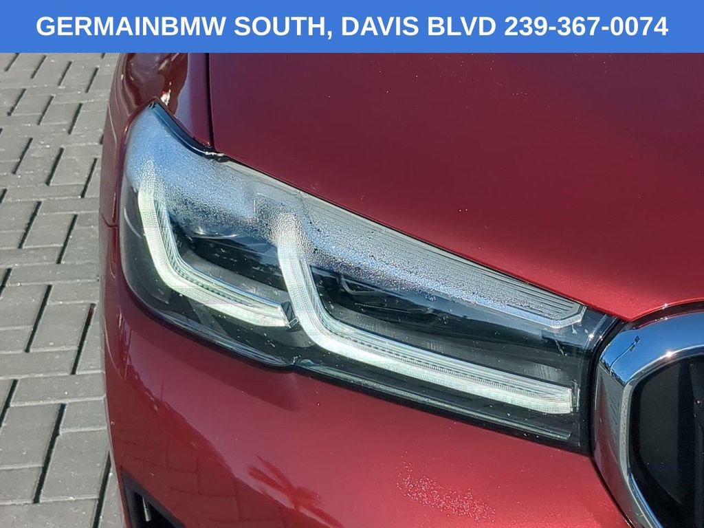 Used 2023 BMW 530e w/ Convenience Package image 11