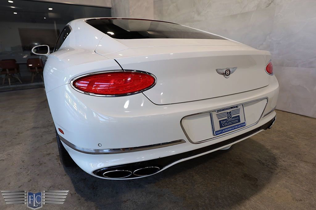 Used 2020 Bentley Continental GT V8 image 10