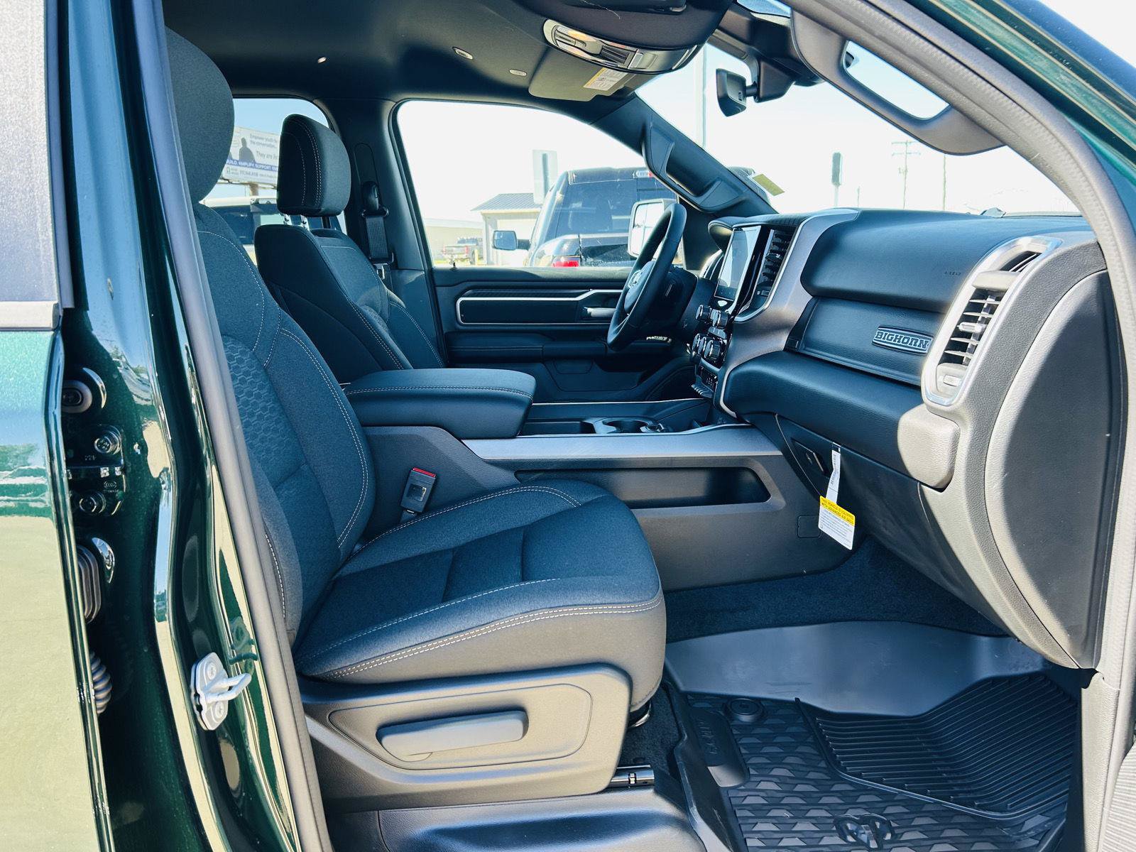 New 2027 RAM 1500 Big Horn AWD/4WD image 32