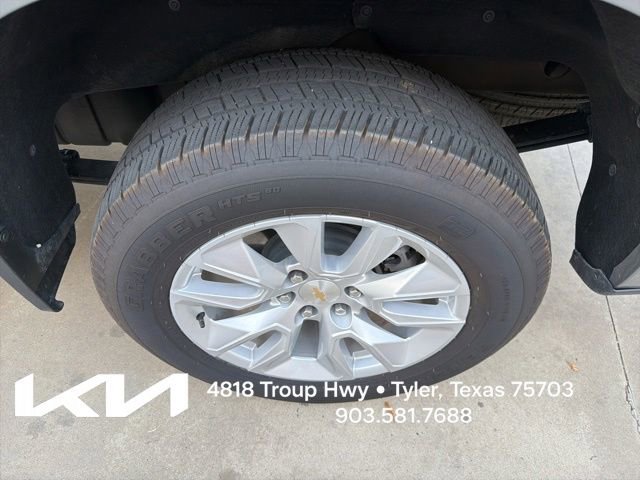 Used 2024 Chevrolet Silverado 1500 Custom AWD/4WD image 6