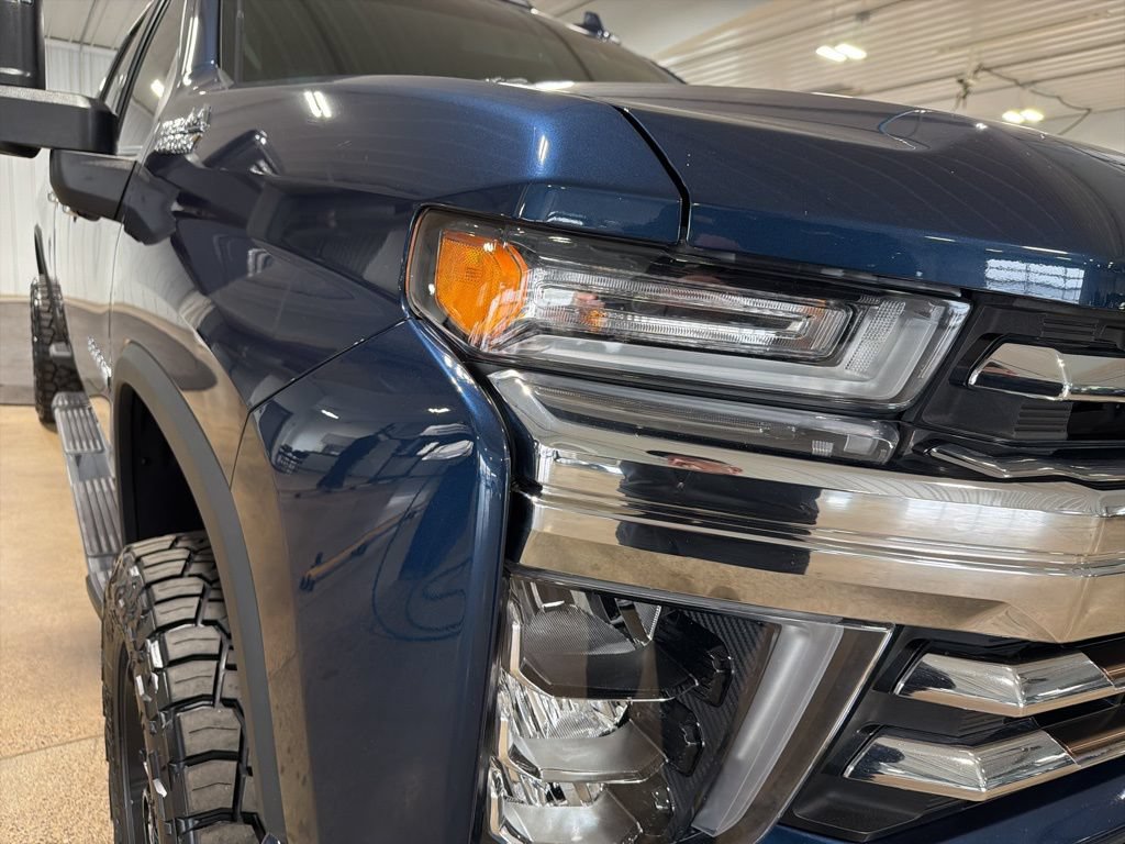 Used 2022 Chevrolet Silverado 3500 High Country w/ Z71 Off-Road Package AWD/4WD image 42