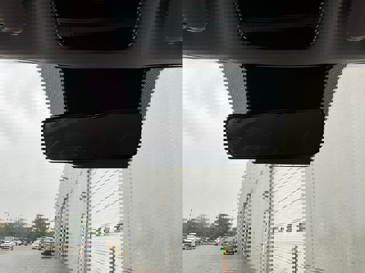 Used 2025 Hyundai Santa Fe SEL image 18