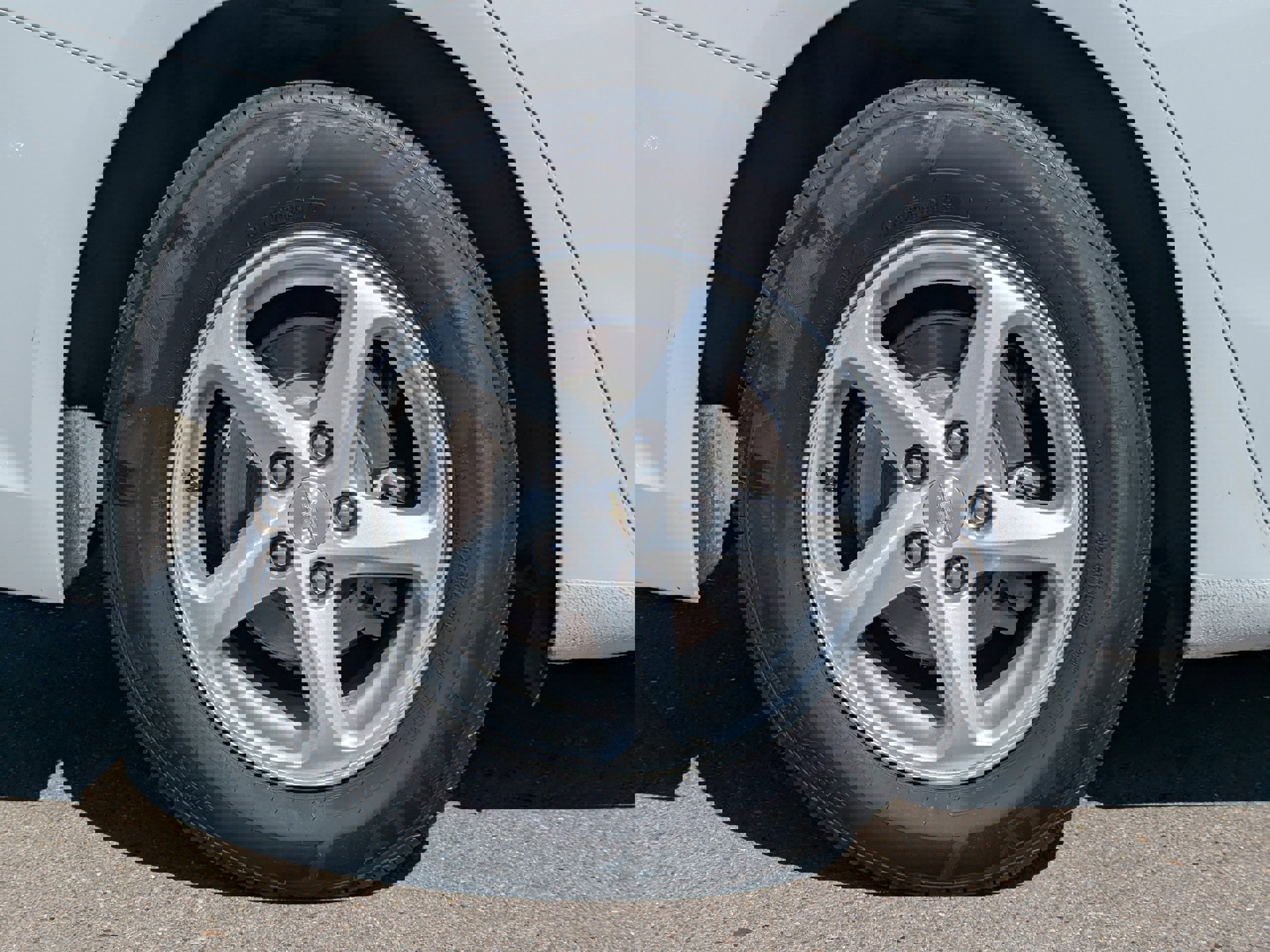 Used 2018 Chevrolet Malibu LS image 45