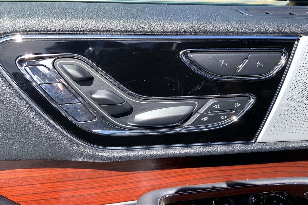 Used 2023 Lincoln Navigator Reserve image 34