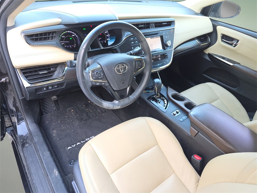 Used 2016 Toyota Avalon XLE Premium image 19
