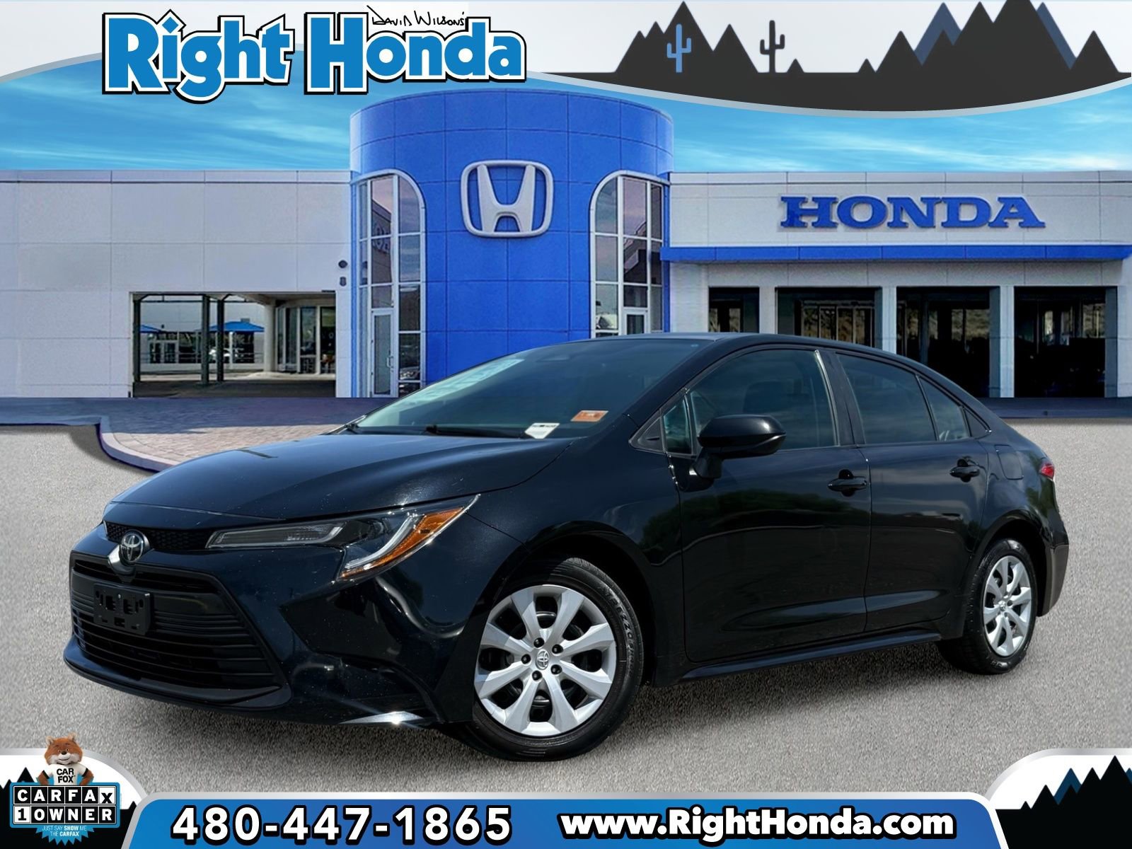 Used 2024 Toyota Corolla LE FWD image 1
