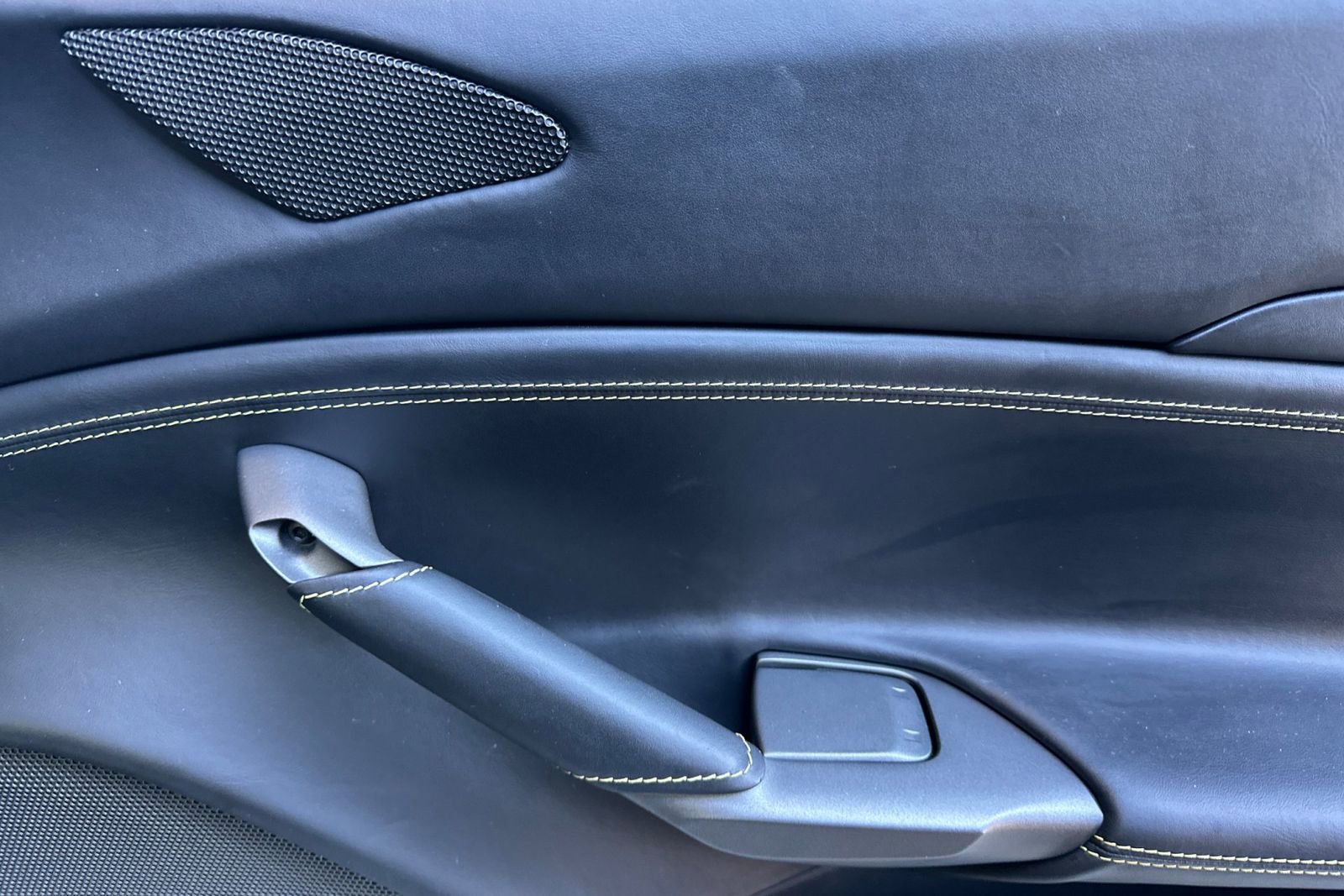 Used 2016 Ferrari 488 GTB image 18