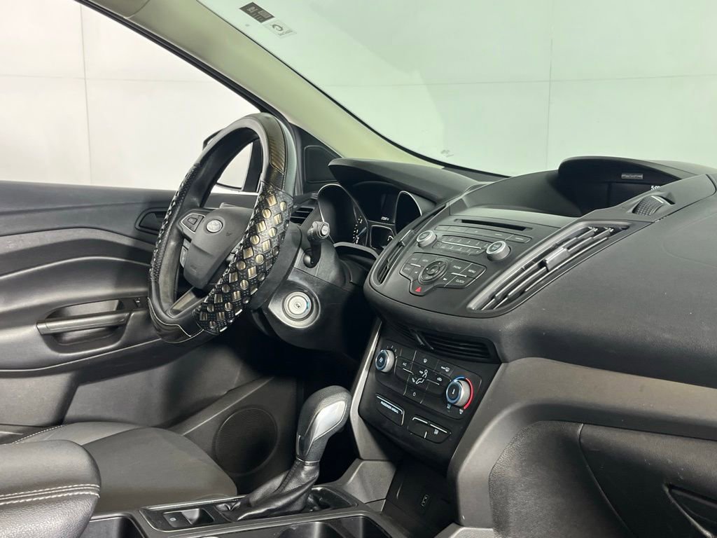 Used 2018 Ford Escape S image 24