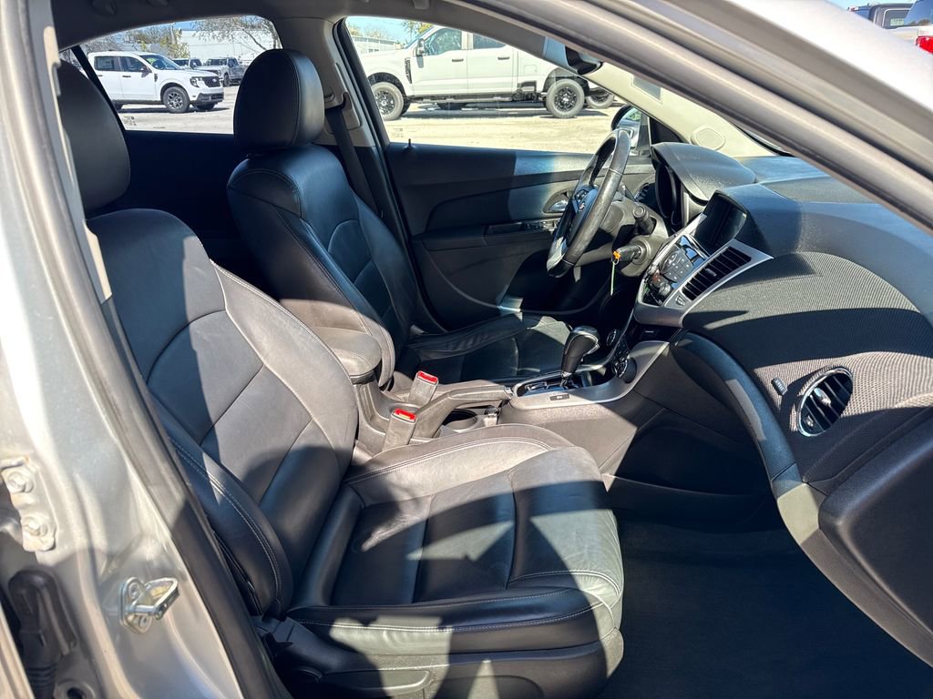 Used 2015 Chevrolet Cruze LT image 23