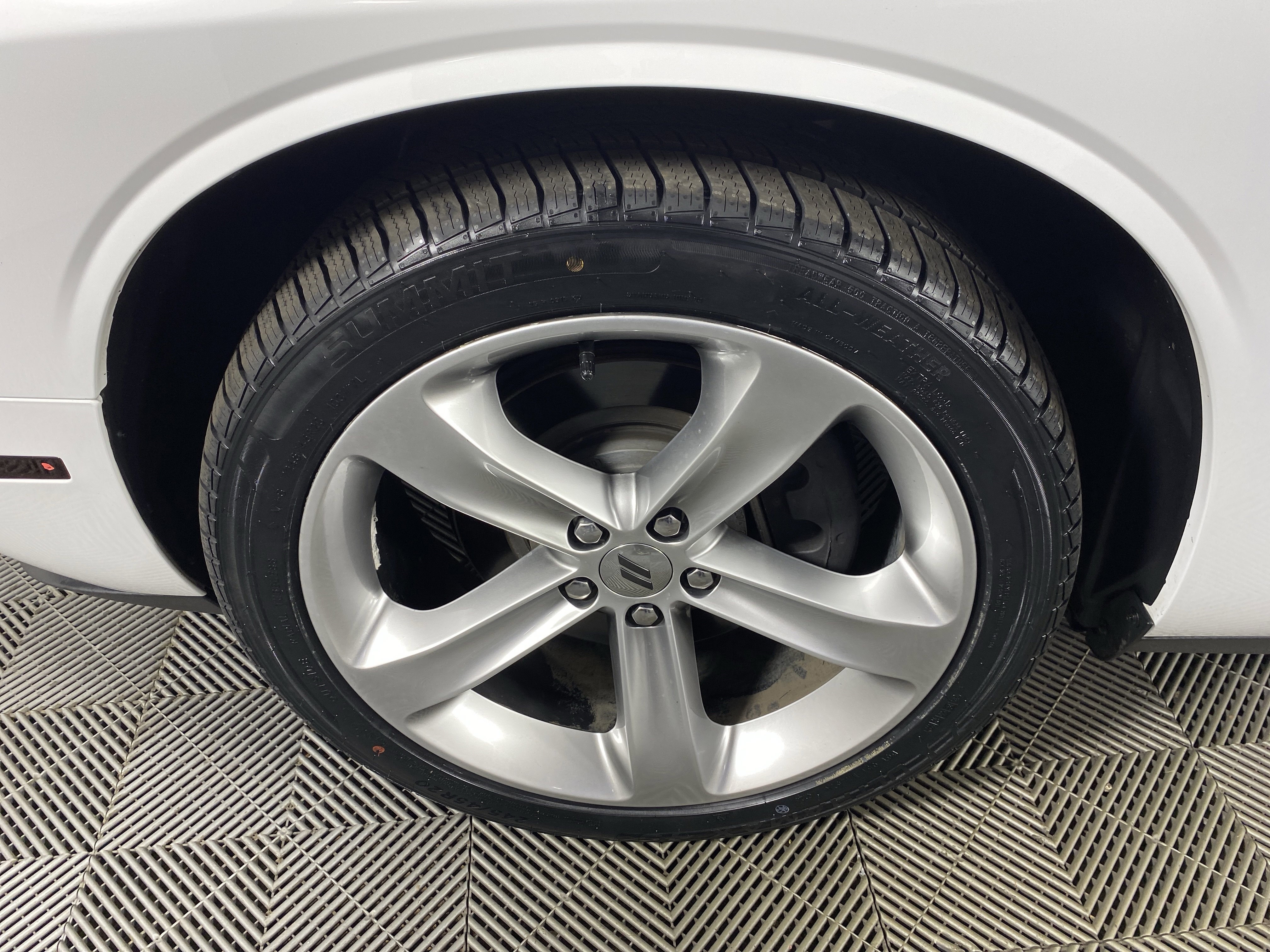 Used 2017 Dodge Challenger R/T image 11