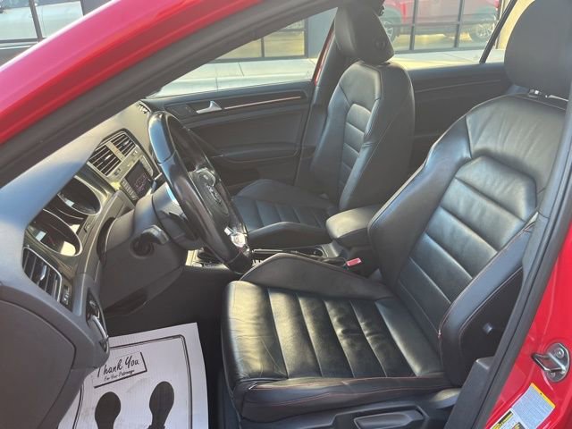 Used 2015 Volkswagen GTI SE image 27