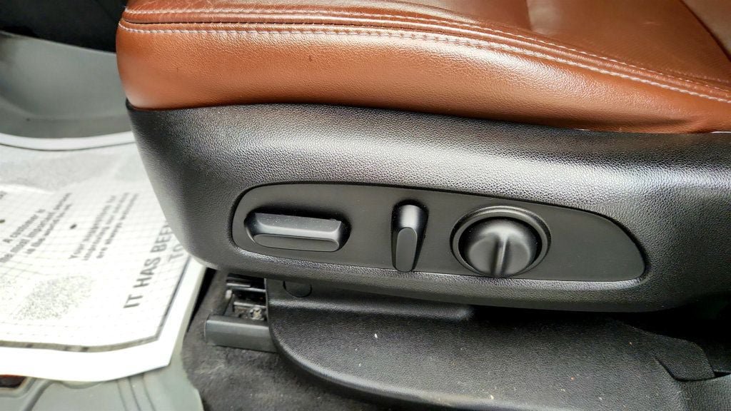 Used 2019 Buick Enclave Avenir FWD image 12