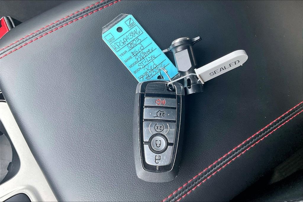 Used 2023 Ford Explorer ST-Line w/ Class IV Trailer Tow Package image 13