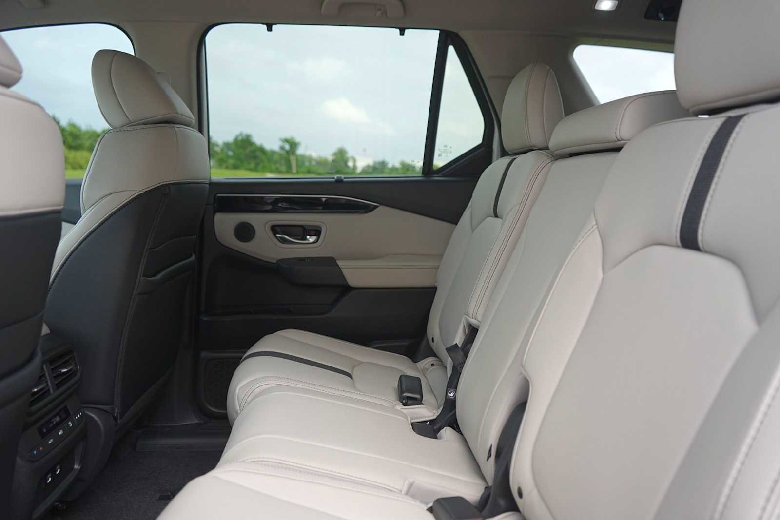 New 2026 Honda Pilot EX-L image 13