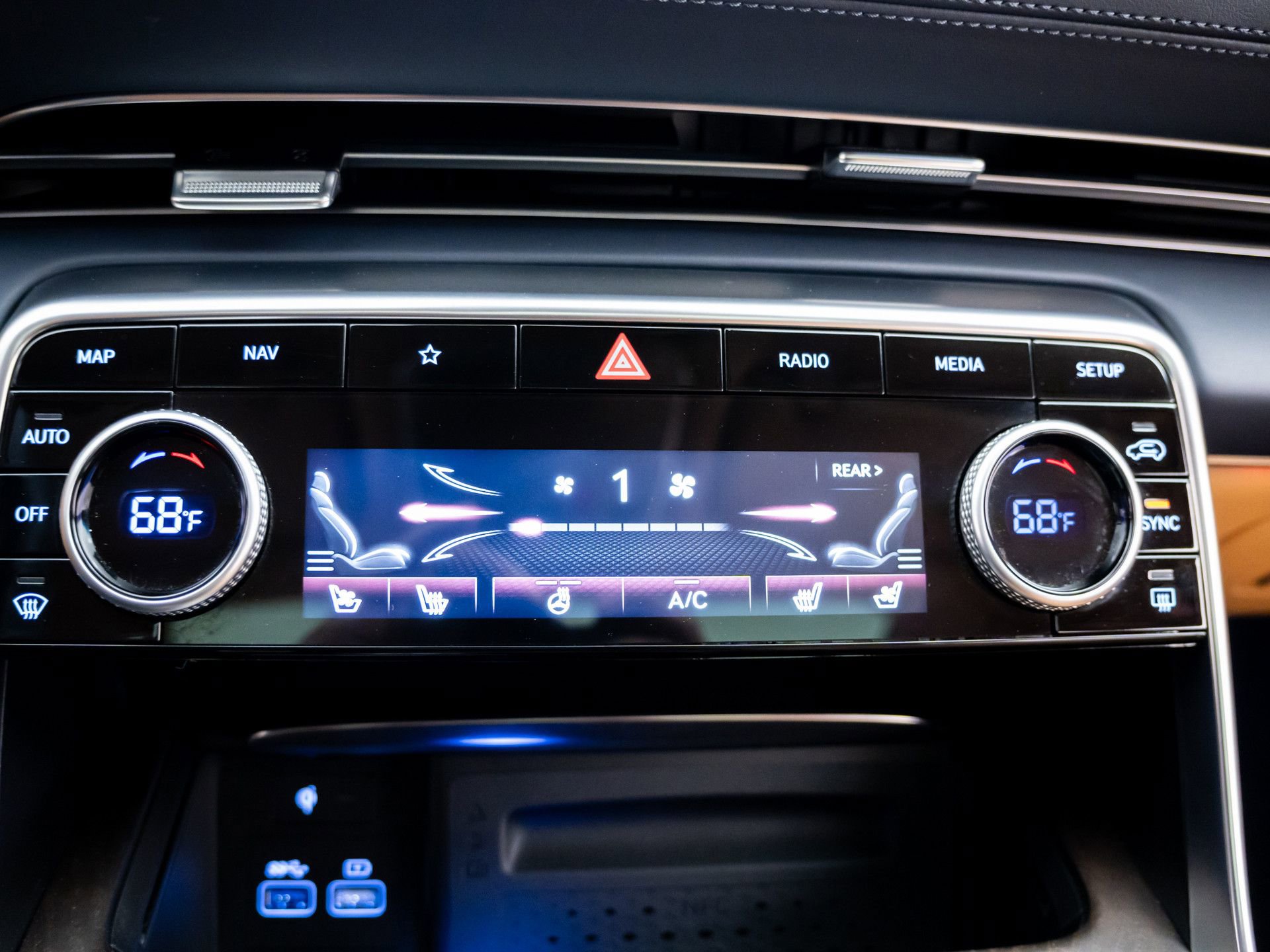 Used 2023 Genesis GV80 3.5T w/ Prestige Package image 25