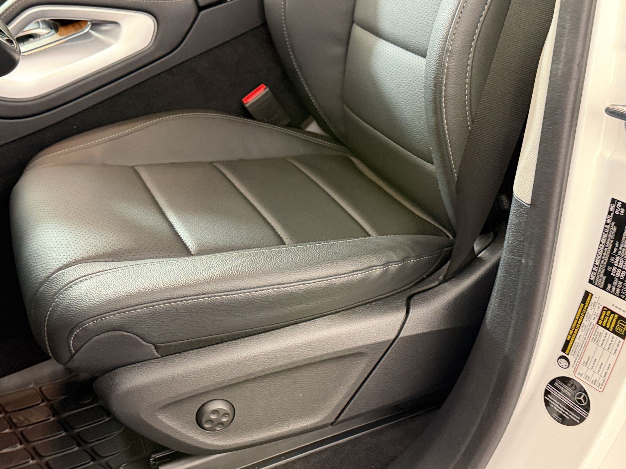Certified 2024 Mercedes-Benz GLE 450 4MATIC image 15