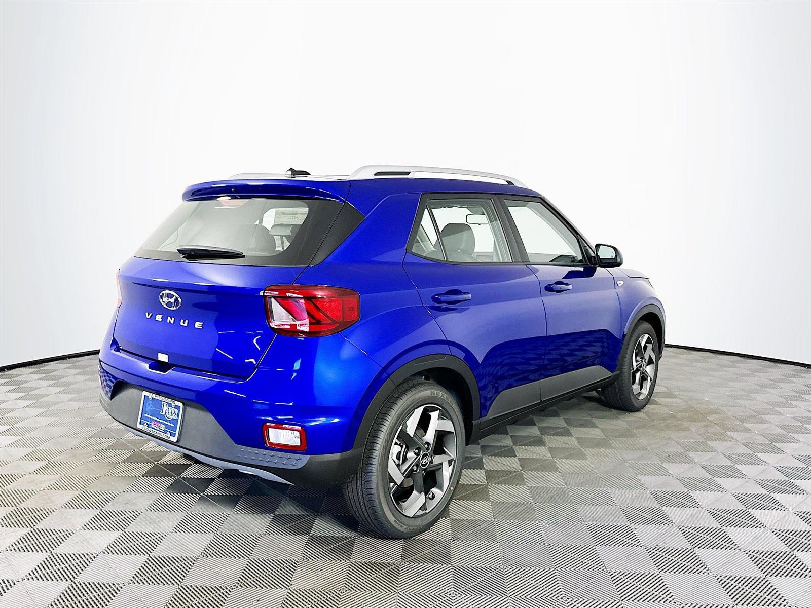 New 2025 Hyundai Venue Limited image 7