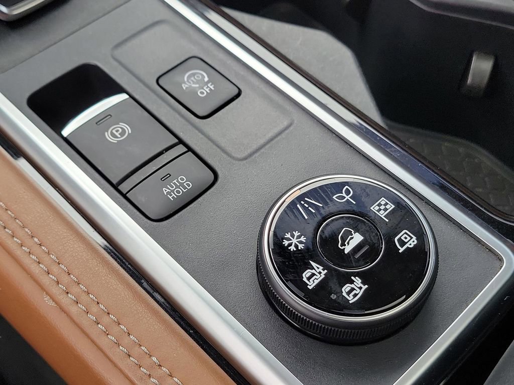 Used 2023 Nissan Pathfinder Platinum w/ Lighting Package (N93) image 30