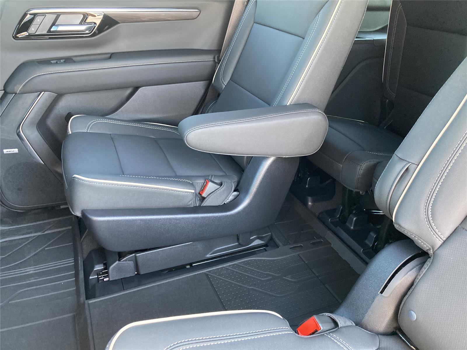 New 2026 Chevrolet Tahoe Premier image 30