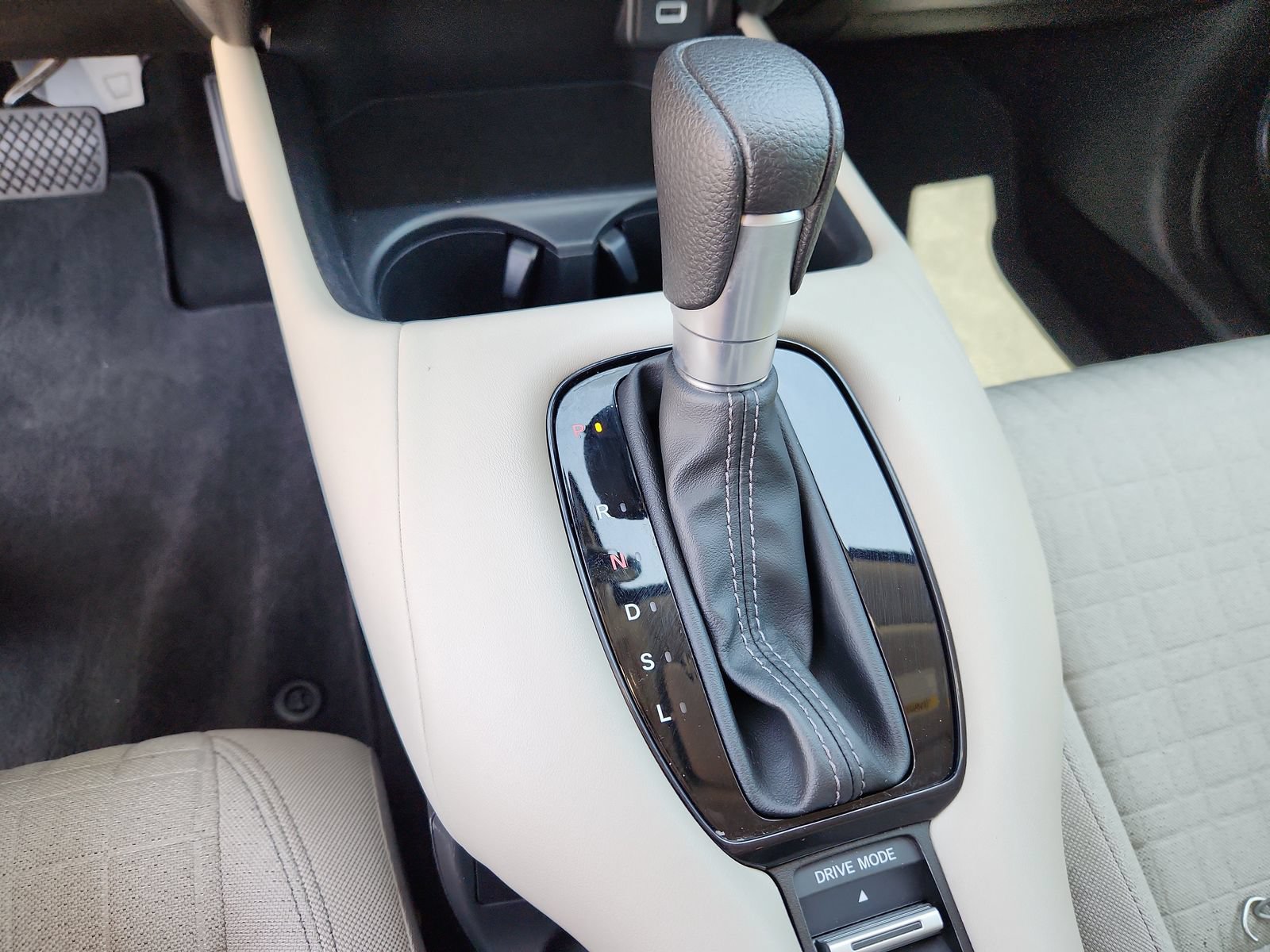 Used 2023 Honda HR-V LX image 20