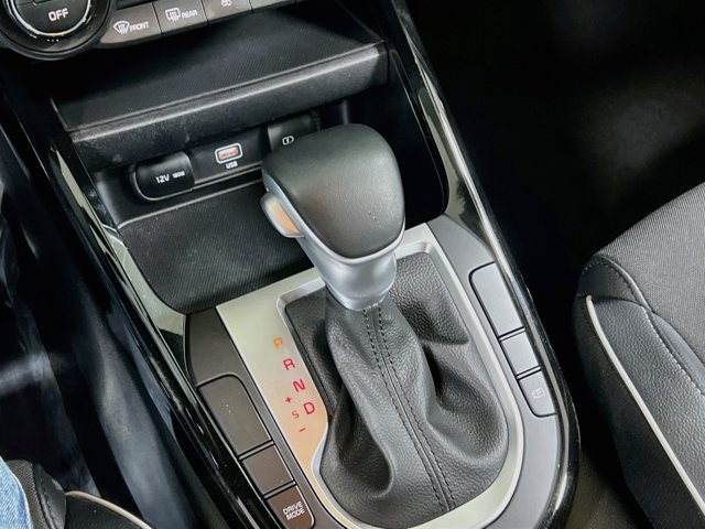 Certified 2024 Kia Forte GT-Line FWD image 17