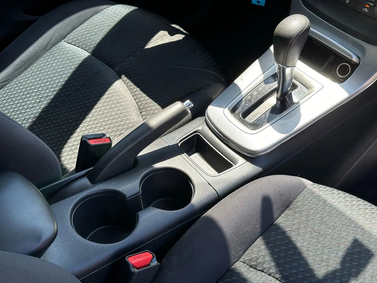 Used 2013 Nissan Sentra SR w/ Protection Pkg FWD image 31