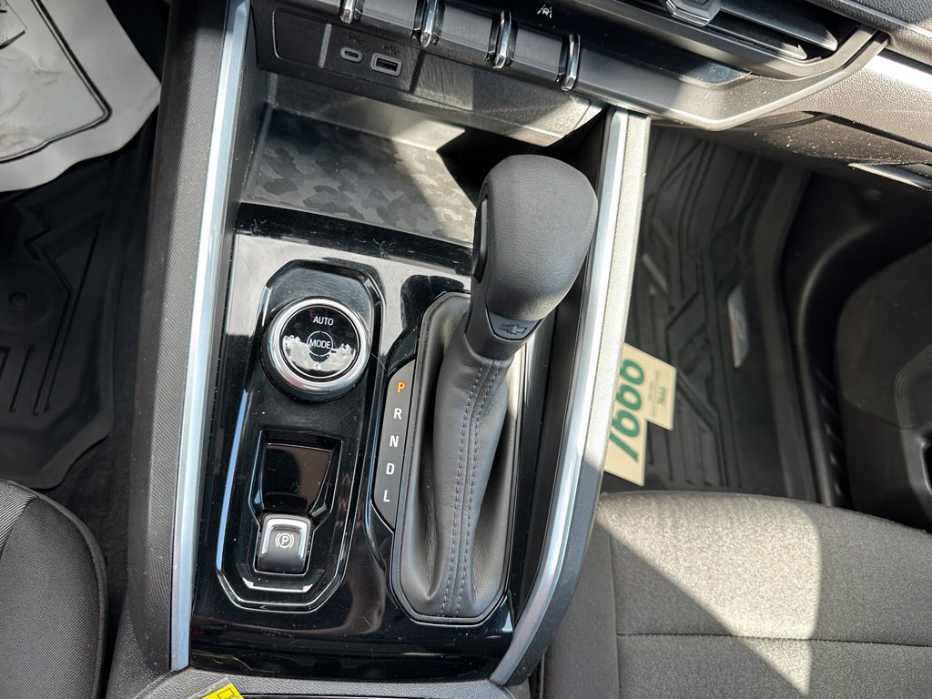 Used 2023 Chevrolet Colorado Trail Boss w/ Advanced Trailering Package AWD/4WD image 14
